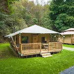 リゾート Landal Glamping Neufchâteau