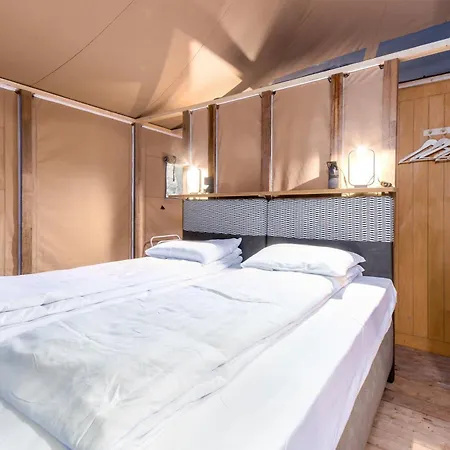 Landal Glamping * Neufchâteau