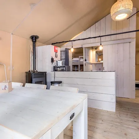 Landal Glamping * Neufchâteau