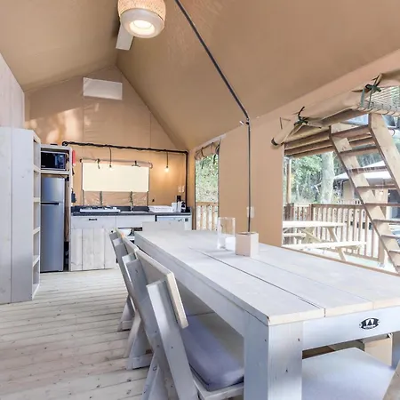 Landal Glamping *