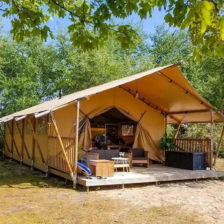 Landal Glamping Rezort Neufchâteau